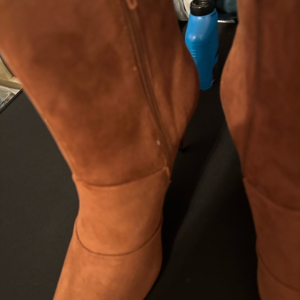 Source Unknown Rust Ankle Boots - Picture 2 of 7